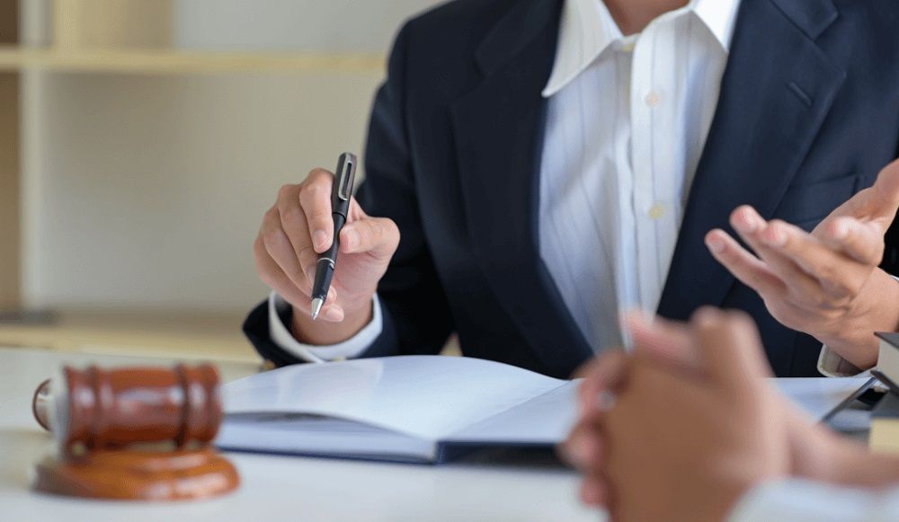 Who Is A Credit Lawyer And How Can They Help You?