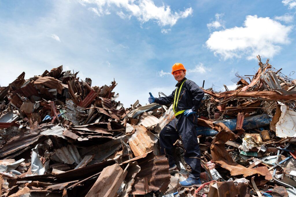 What are the benefits of hiring a scrap trader?