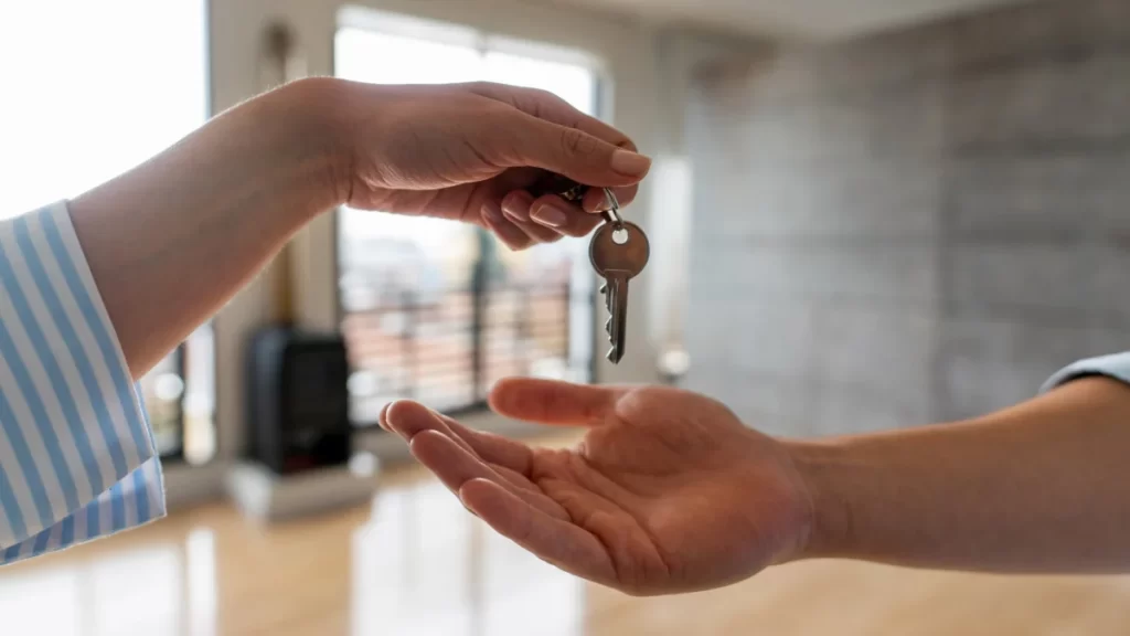 6 Common myths about real estate agents: