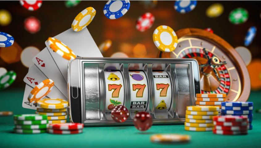 Online slots vs. table games: which is more profitable?