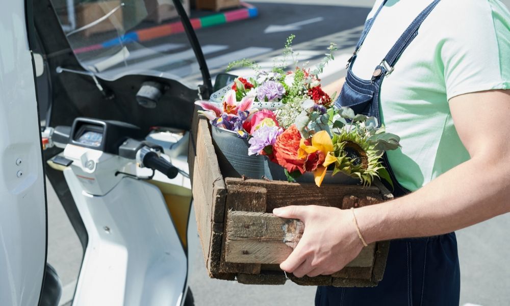 Tips To Find A Florist For Last Minute Flower Delivery